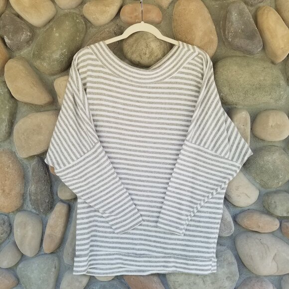 THYME AND HONEY Crewneck Sweater with Gray/White Stripes Winter Staples Soft - Picture 1 of 6